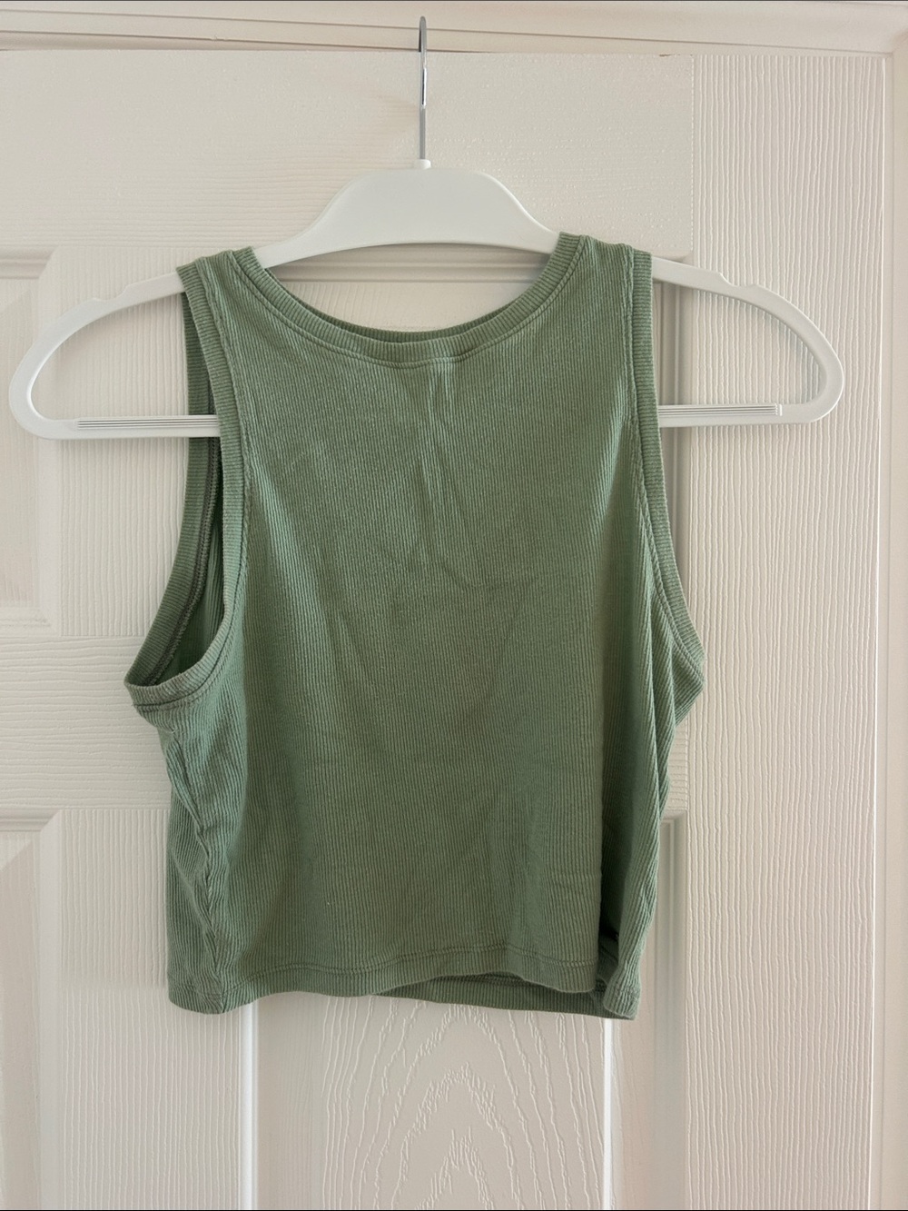 Sleeveless Ribbed Crop Tank Top - Sage Green
